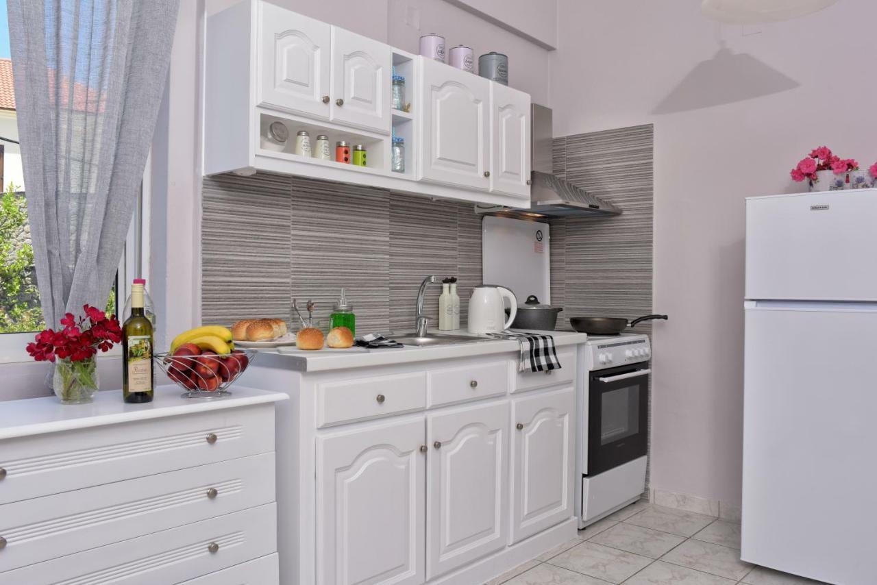 Fiona'S Apartment Virós Екстериор снимка